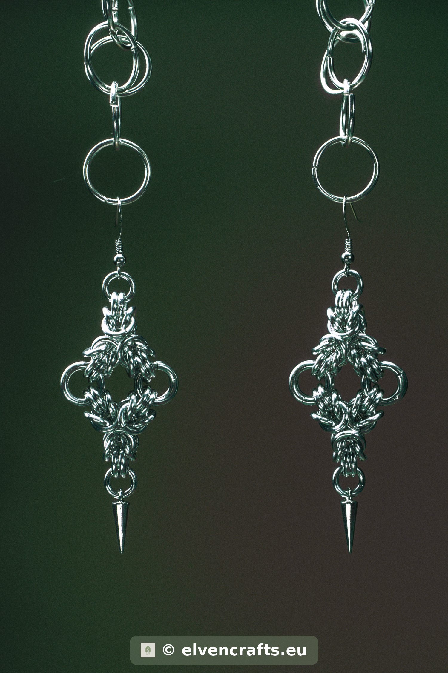 03 7m302207 2 nocturne earrings